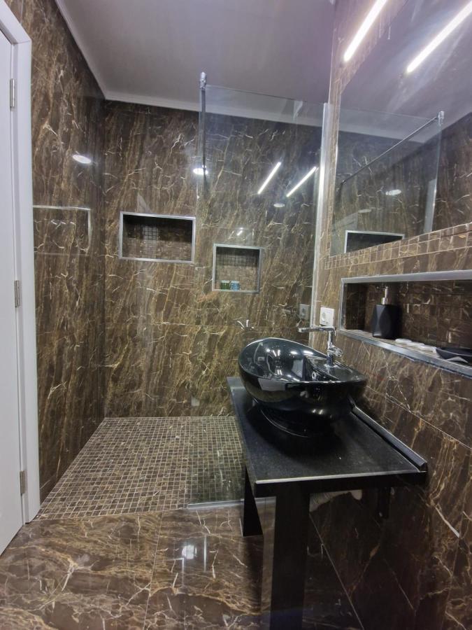 Absolut Vollga Apartment ดูร์เรส ภายนอก รูปภาพ